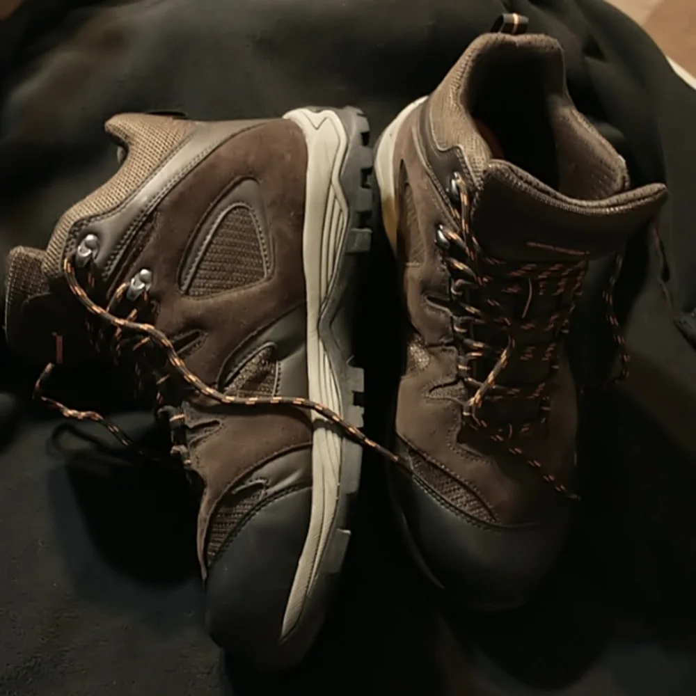Chinook work boots - Picture 1 of 5
